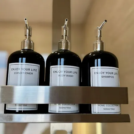 Modern Two Bedroom 2025- Renovated With Pool Pafos